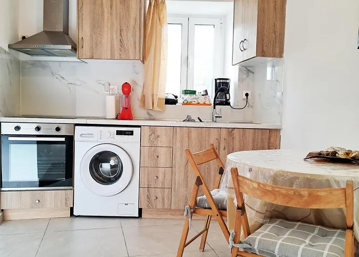Apartment Levanta *
