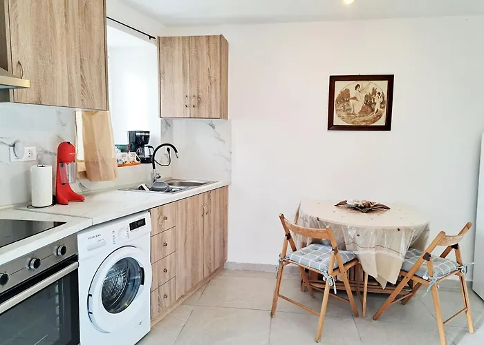 Levanta Apartment *